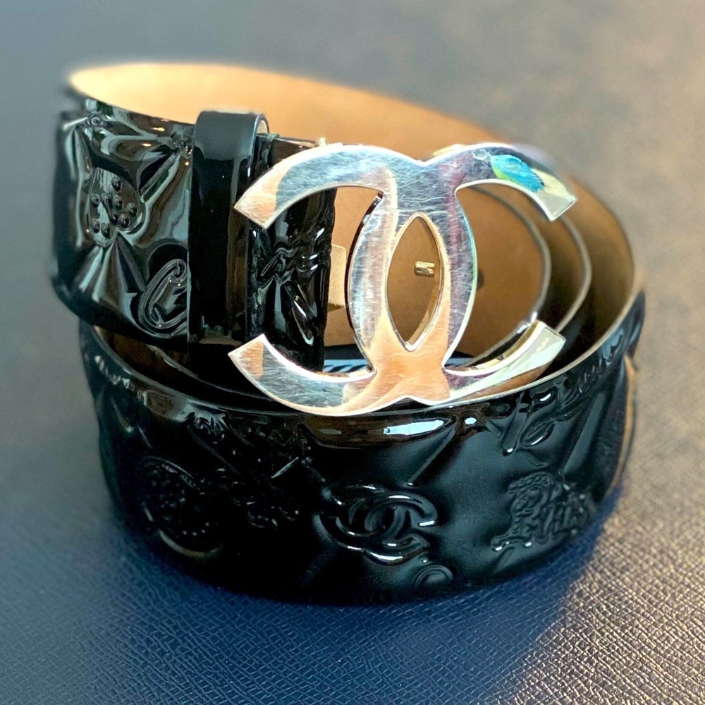Chanel CC belt